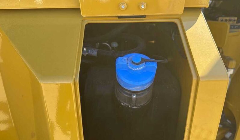 
								2024 Caterpillar 930 full									