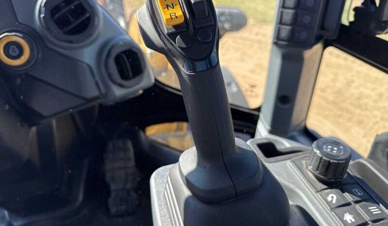 
								2024 Caterpillar 930 full									