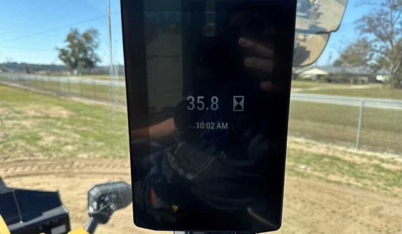 
								2024 Caterpillar 930 full									