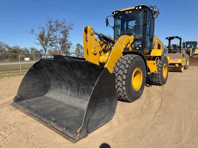 
								2024 Caterpillar 930 full									