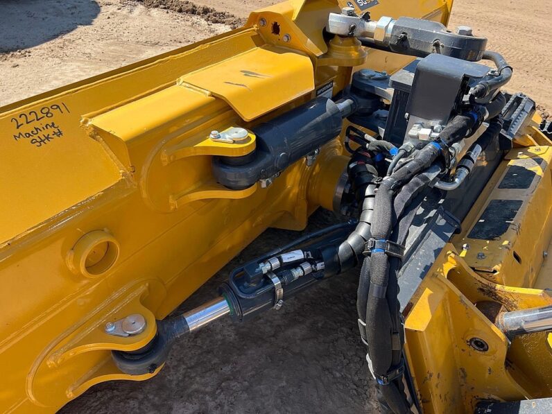 
								2023 John Deere 333G full									