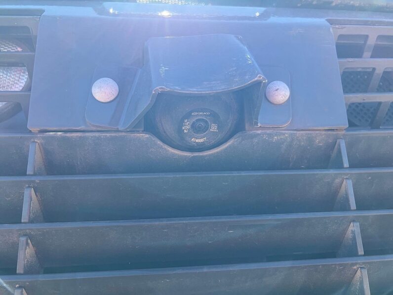 
								2023 John Deere 333G full									