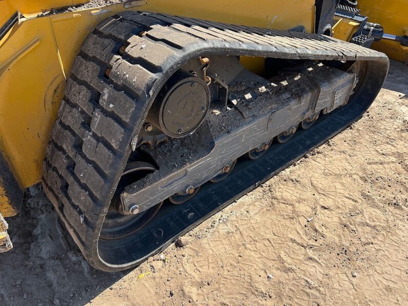 
								2023 John Deere 333G full									