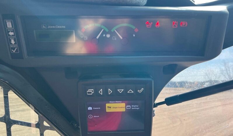 
								2023 John Deere 333G full									