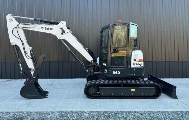 
								2019 Bobcat E45 full									