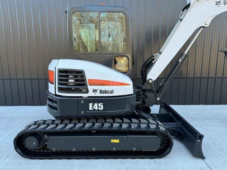 
								2019 Bobcat E45 full									