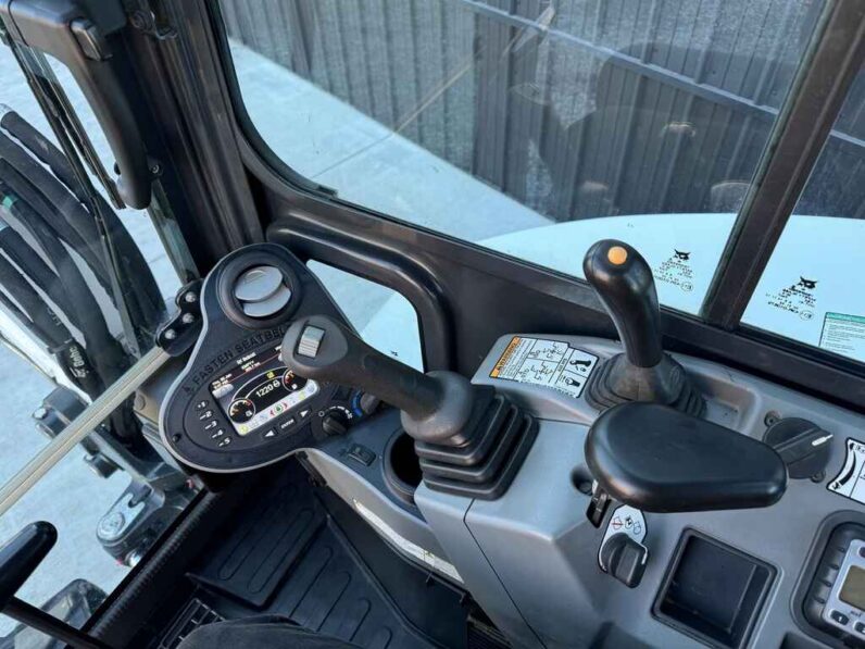 
								2019 Bobcat E45 full									