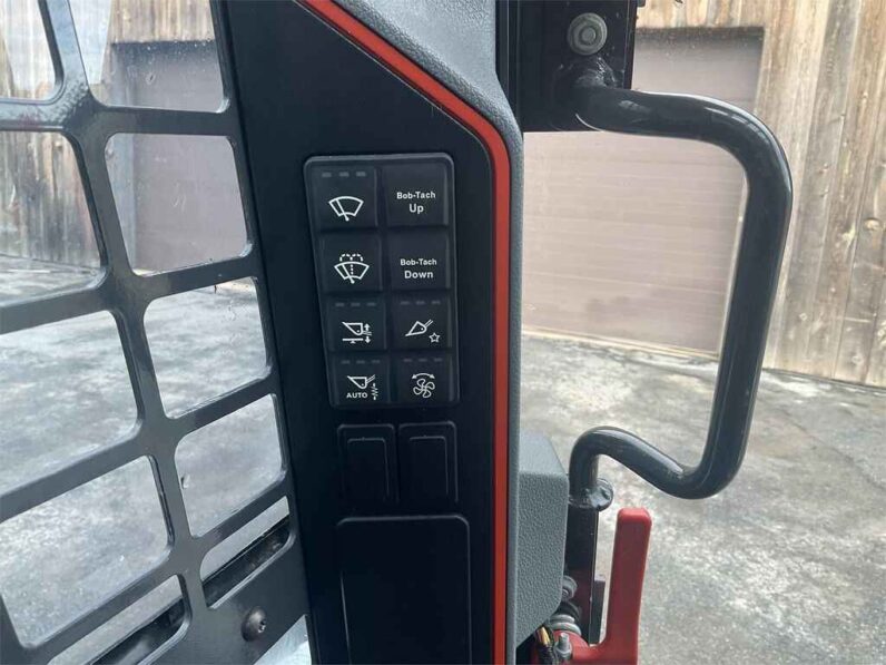 
								2020 Bobcat S66 full									