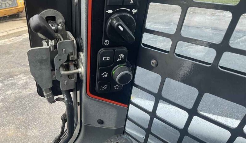 
								2020 Bobcat S66 full									