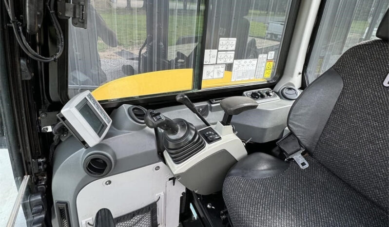 
								2019 Caterpillar 305.5E2 CR full									